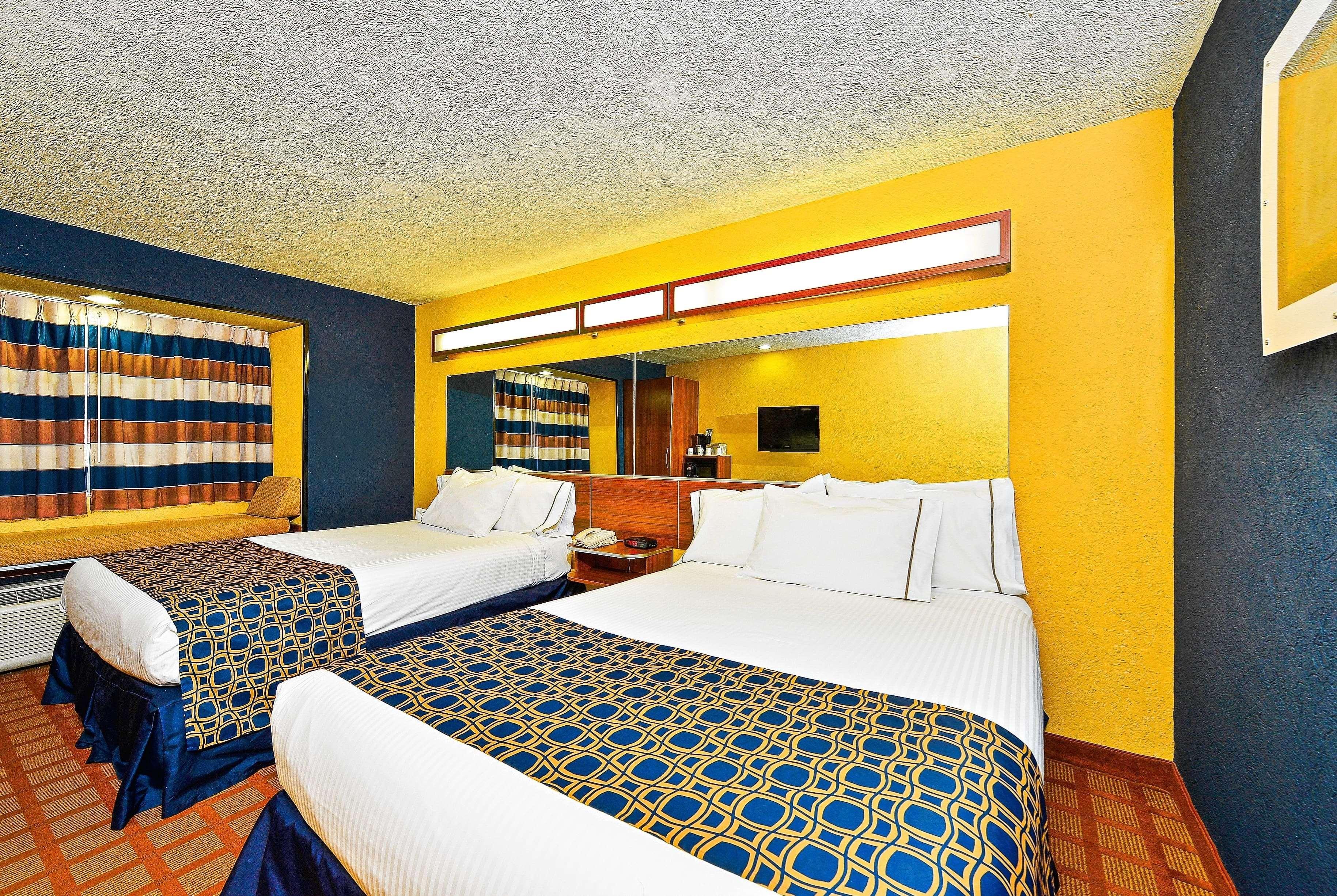 Microtel Inn & Suites By Wyndham New Braunfels I-35 Ngoại thất bức ảnh