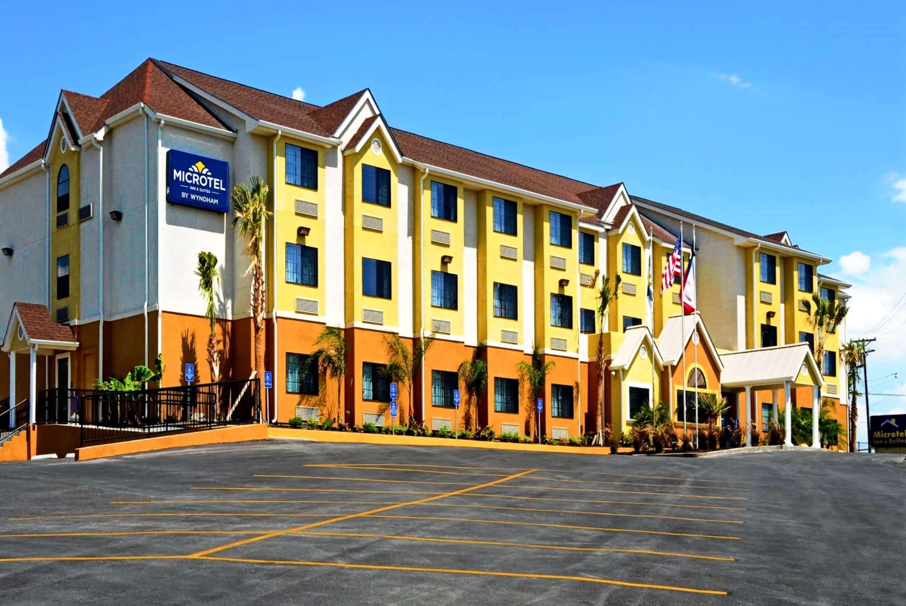 Microtel Inn & Suites By Wyndham New Braunfels I-35 Ngoại thất bức ảnh