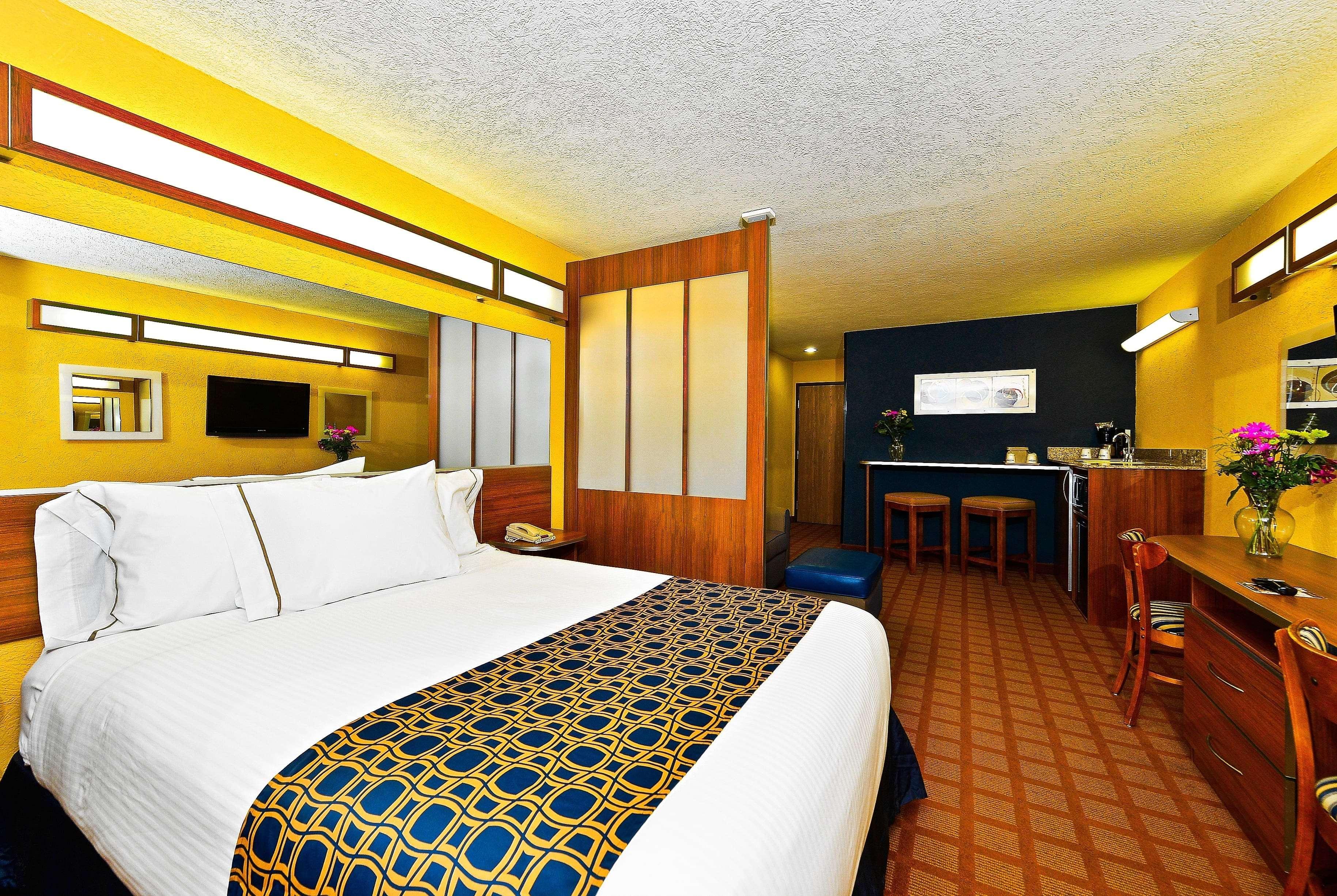 Microtel Inn & Suites By Wyndham New Braunfels I-35 Ngoại thất bức ảnh