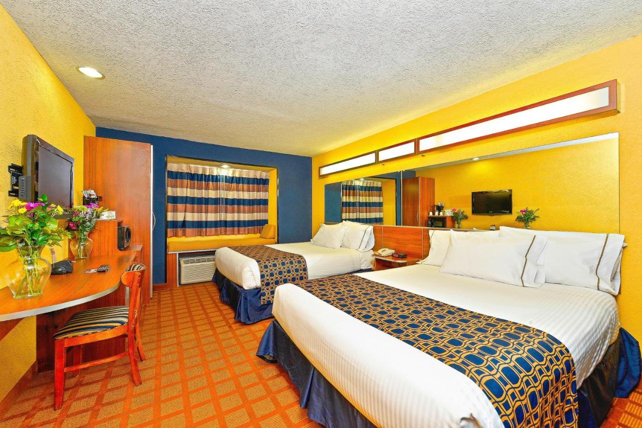 Microtel Inn & Suites By Wyndham New Braunfels I-35 Ngoại thất bức ảnh